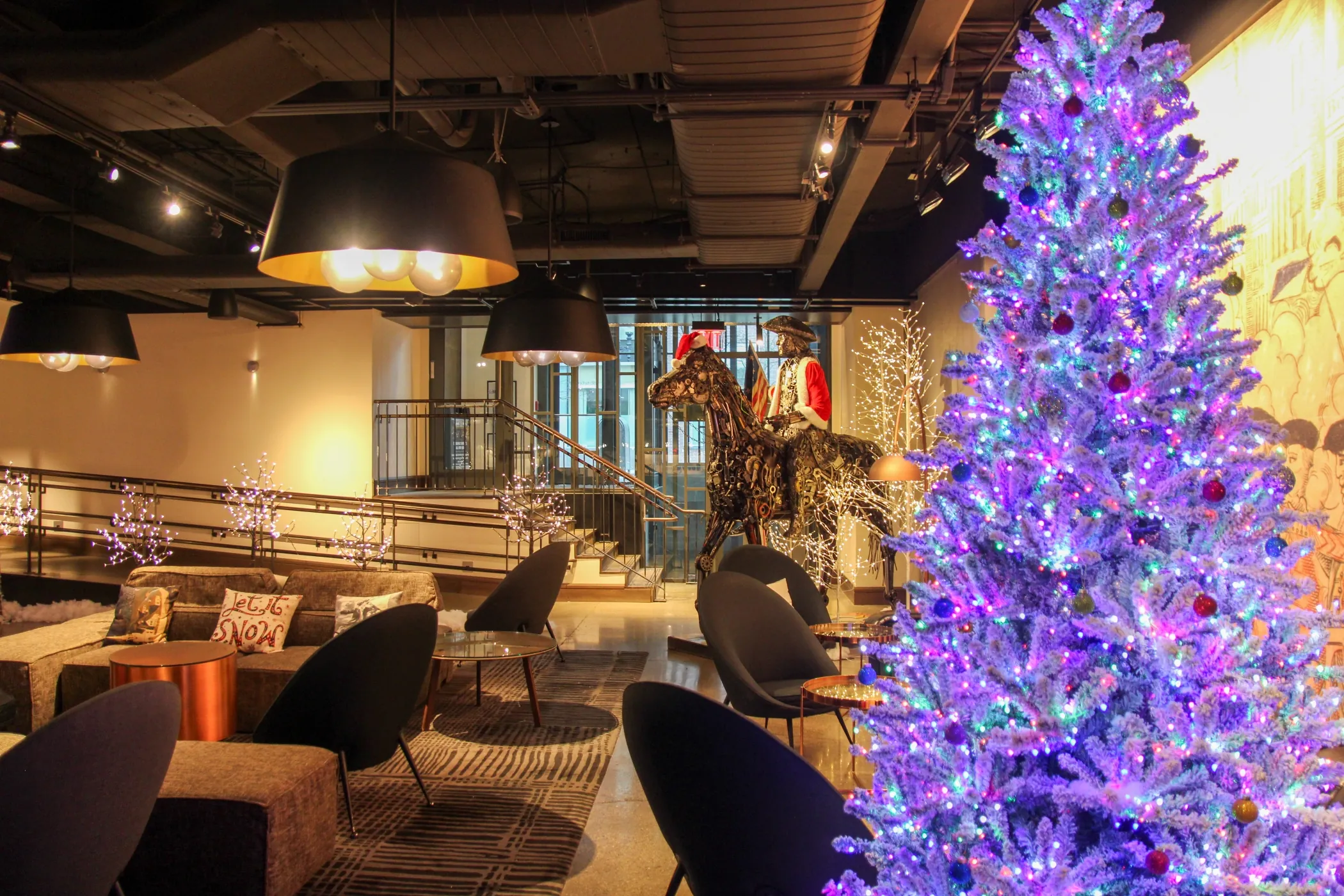 Home(town) for the Holidays