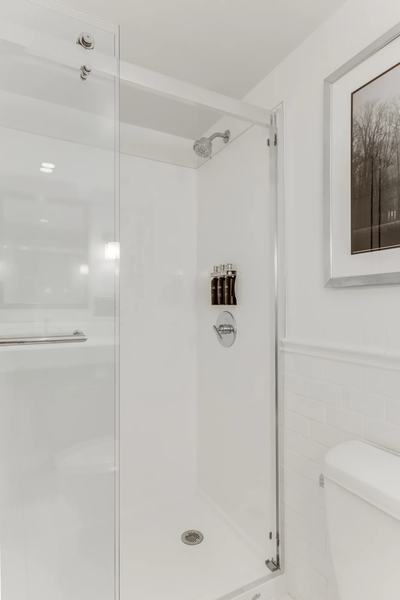 RevereHotel Room2004 05