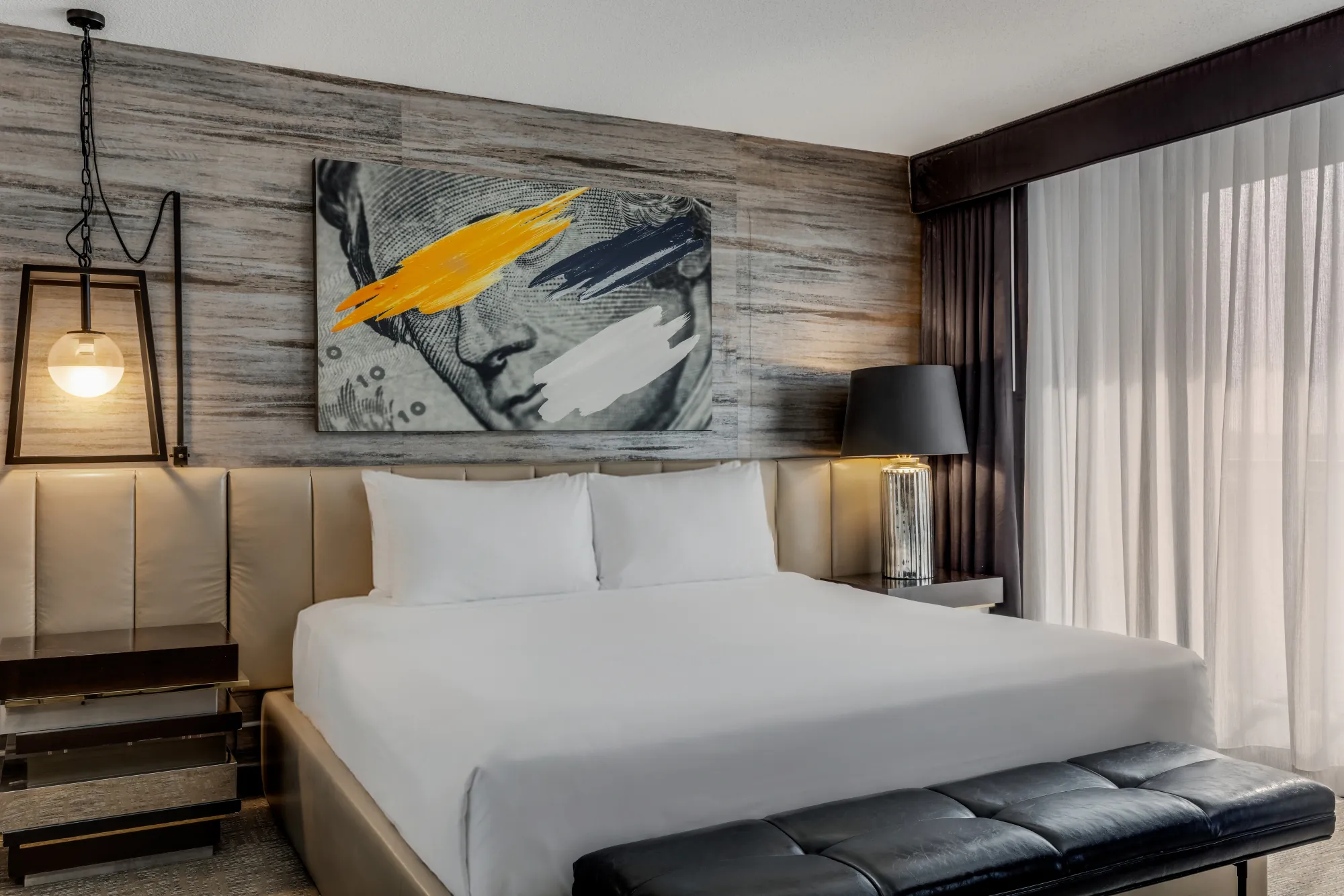 RevereHotel Room2421 02